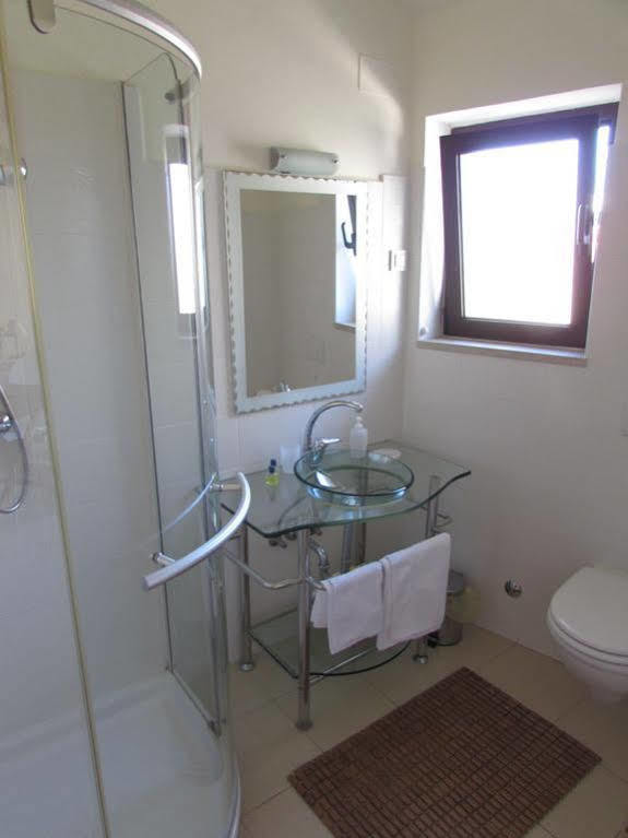 Guest House Pina Rovinj Luaran gambar